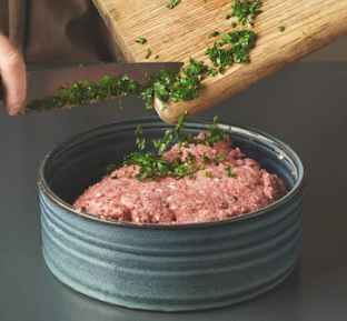 Online - Village Pork Mince per Pkt